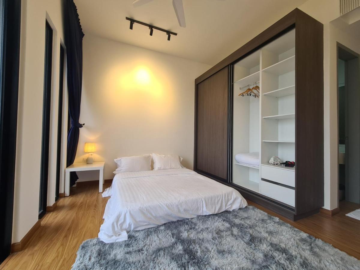 Beacon Executive Premium Suite 조지타운 외부 사진