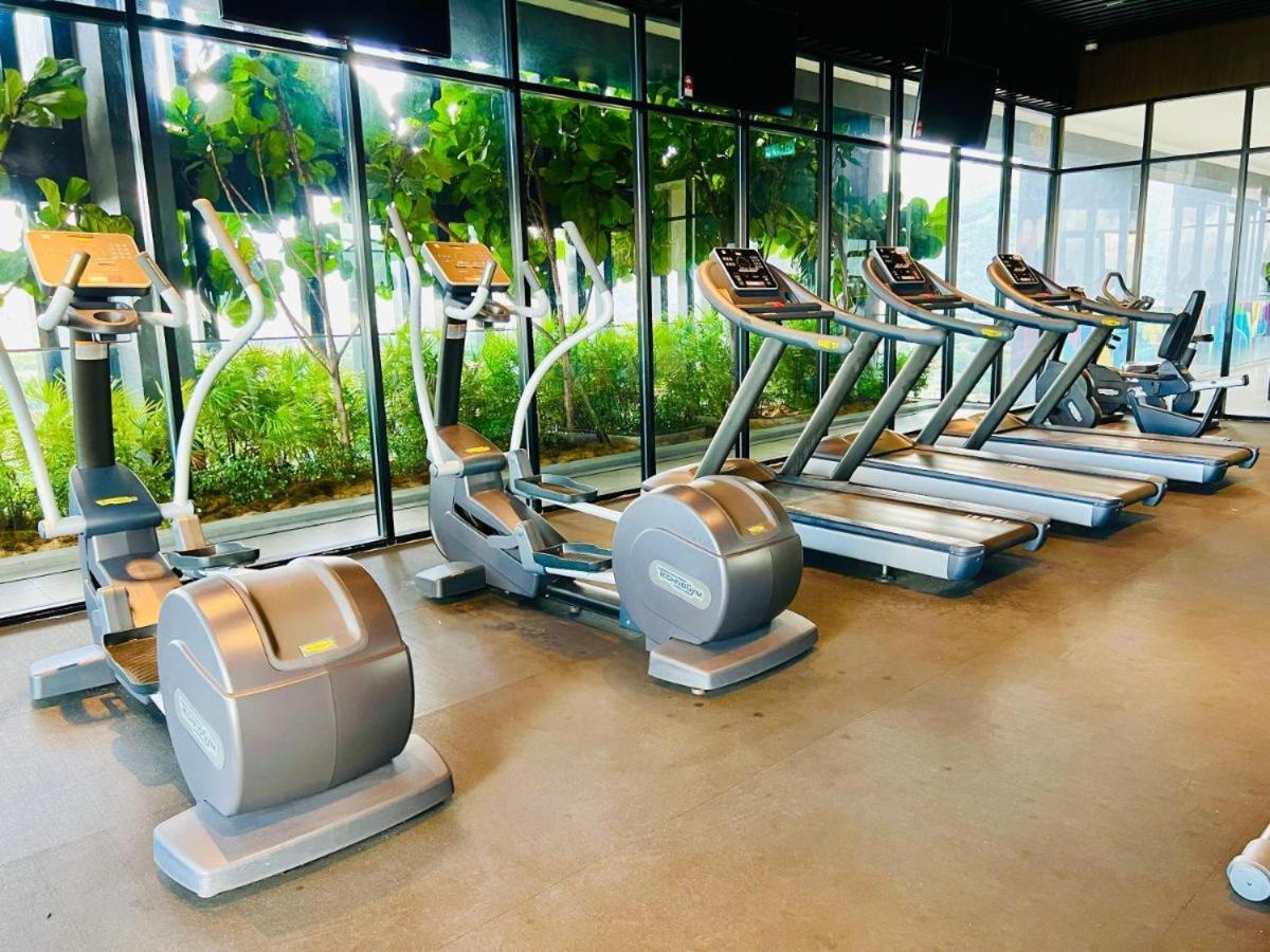 Beacon Executive Premium Suite 조지타운 외부 사진